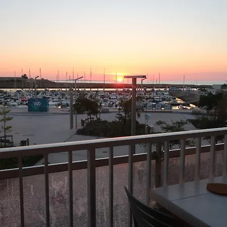 Vue Port Et Mer, Wi-fi Gratuit, Parking Box Fermes Avec Velos Inclus Lägenhet Valras-Plage