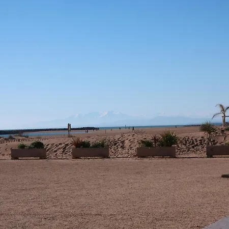 Vue Port Et Mer, Wi-fi Gratuit, Parking Box Fermés Inclus *