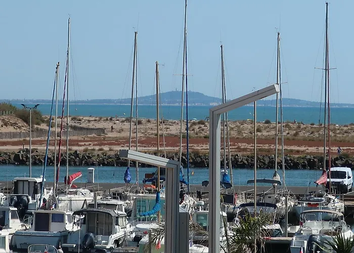 아파트 Vue Port Et Mer, Wi-fi Gratuit, Parking Box Fermes Avec Velos Inclus *