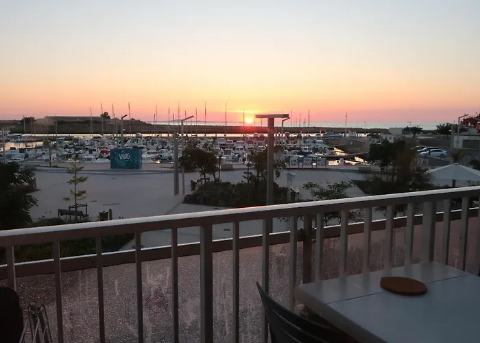 Vue Port Et Mer, Wi-fi Gratuit, Parking Box Fermes Avec Velos Inclus Apartmán Valras-Plage
